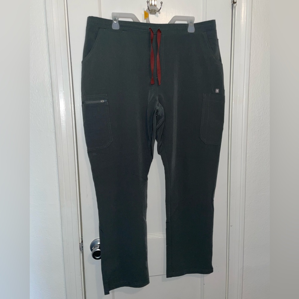 Figs Yola Straight Leg Limited Edition Jogger Scrub Pants - Bonsai Size XL